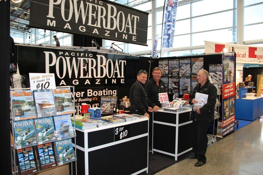 Barry Thompson and Doug Dukeson Powerboat magazine - 2012 Auckland On the Water Boat Show © Richard Gladwell www.photosport.co.nz